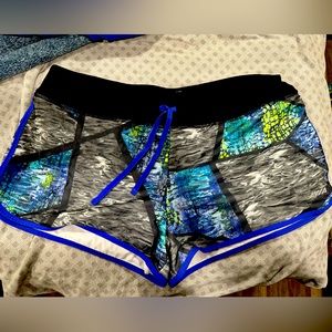 Avia running shorts with liner